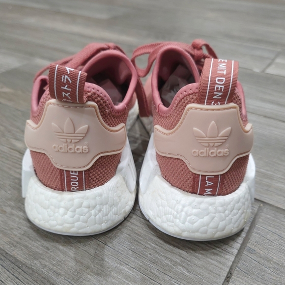 ADIDAS NMD R1 Salmon Raw Pink Sneakers, Lightly Used, Size 6.5 Ladies - Picture 16 of 16